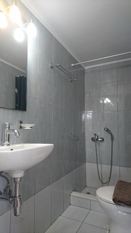 Iris Apartments Ithaca 바티 외부 사진